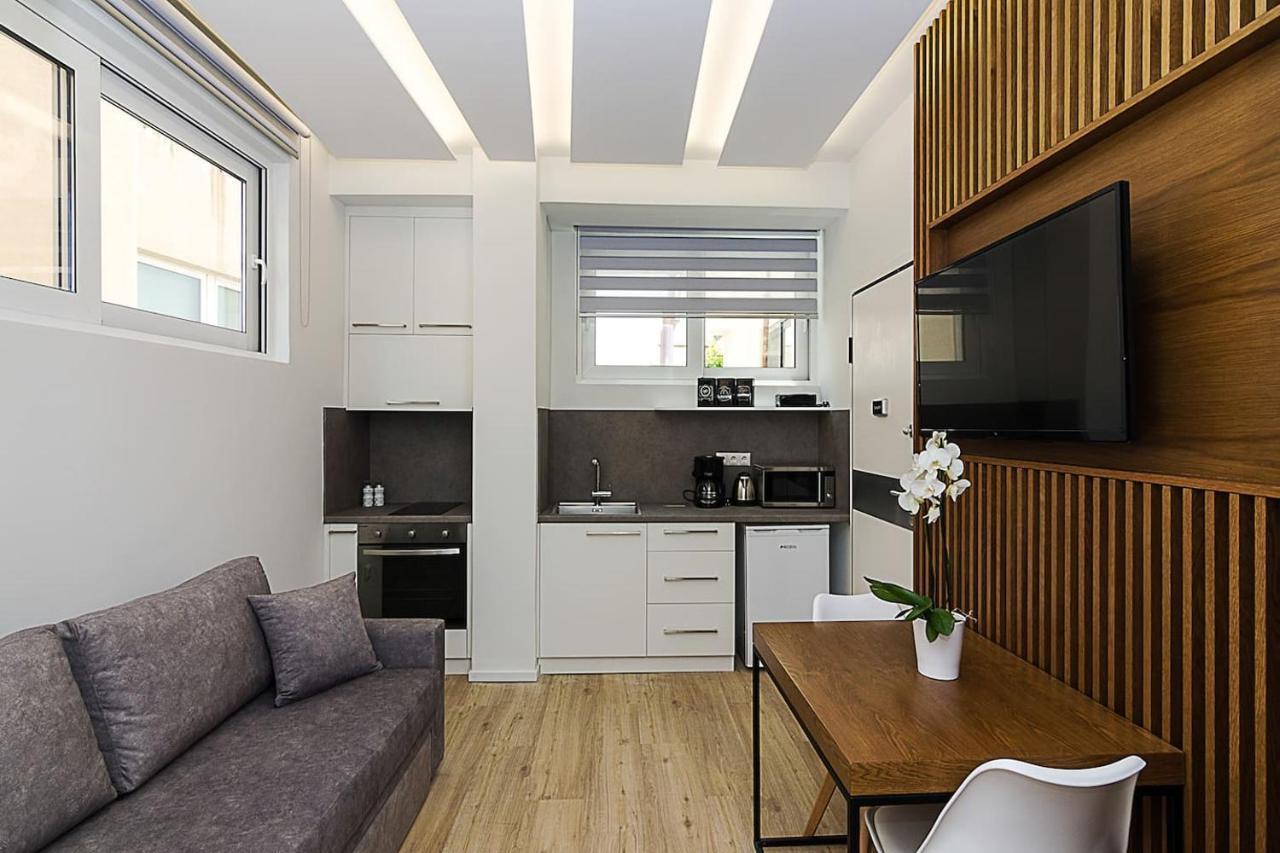 Brand New Flat For 4 Ppl Next To Syntagma Sq. Apartment Athena Bagian luar foto