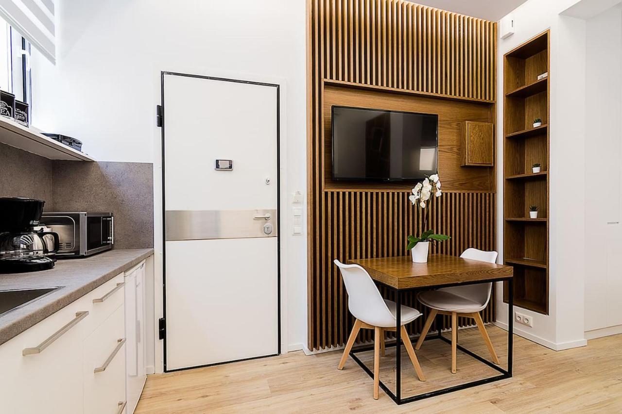 Brand New Flat For 4 Ppl Next To Syntagma Sq. Apartment Athena Bagian luar foto